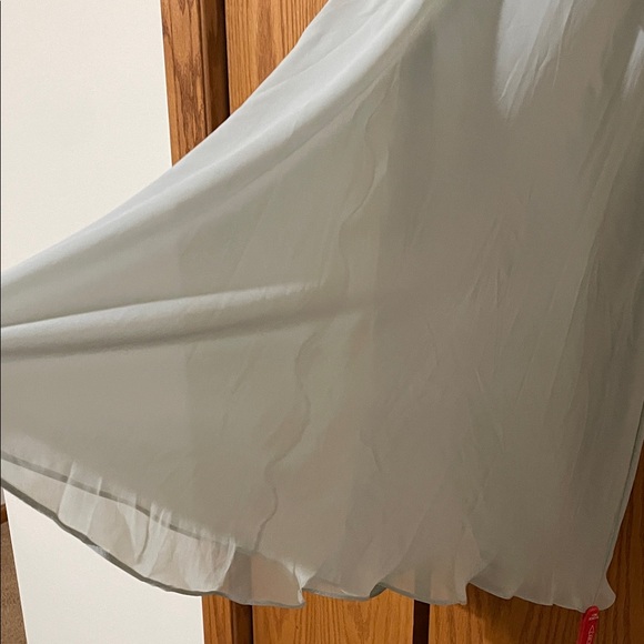 Jenny Packham Dress - Picture 5 of 15